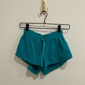 lululemon hotty hot shorts size 4